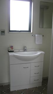 Bluebell Lodge and Cottage - 6