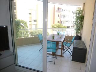 JOLI STUDIO AVEC TERRASSE PROCHE PLAGES - Cavalaire-sur-Mer - 3