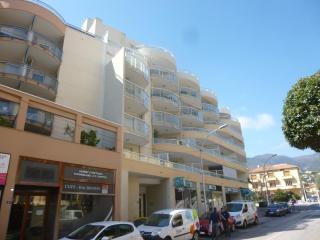 JOLI STUDIO AVEC TERRASSE PROCHE PLAGES - Cavalaire-sur-Mer - 1