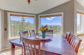 Mountain Views and Hot Tub Airy Forest Escape! - Black Hawk - 1