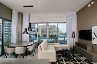 Luxury Two Bed Two Bath Beach Resort Condo 35 USD resort fee per day - Hollywood - 9