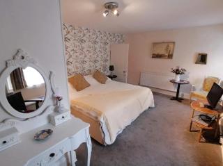 Anzac Street B+Bistro - Dartmouth - 2