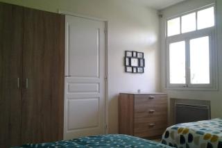 Petite maisonnette atypique et son jardinet - 1