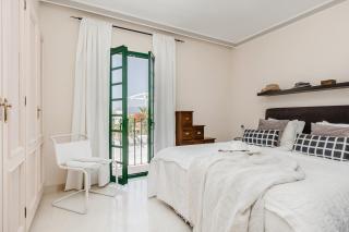 Fantastic apartment in popular Aloha Pueblo with Captivating Mountain Views - 7