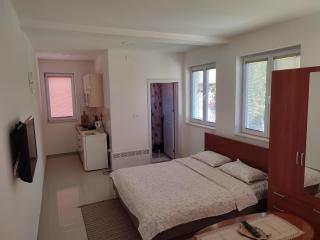 Apartments Three Ohrid - 8