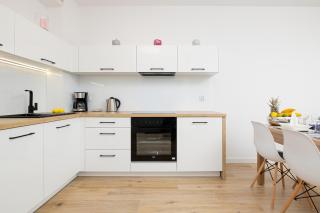 Apartamenty Nadbrzeżna 250 m do Plaży by Noclegi Renters - Gąski - 1