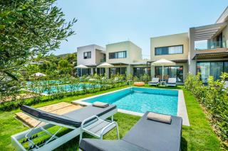 Dionisos Luxury Villas - Pefkohori - 8
