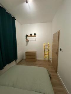 Patenier Hidden Garden 1bdr with garden - 3