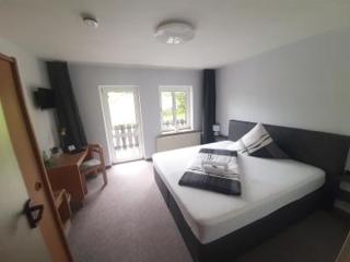 Landhotel Weisses Röß`l - Adorf - 9