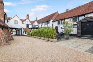 Kings Arms Hotel - Amersham - 5