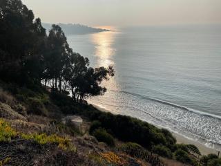 Amplio y hermoso departamento frente al mar - 1