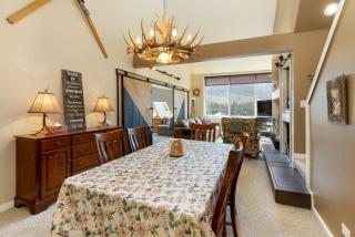 2105 The Pines condo - 4