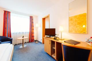Hotel Graf Lehndorff zur Messe - Munich - 8