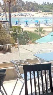 Christopher's Sandy Beach Suites - Ayia Napa - 3
