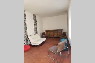 Maison chaleureuse avec parking gratuit sur place - Saint-Romain-sur-Cher - 4