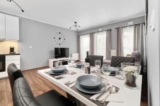 Apartments Wrocław Jana Pawła II with FREE PARKING Wrocław by Noclegi Renters - Wroclaw - 5