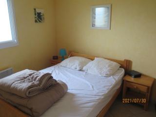 T3 avec balcon plein sud en bord de mer – 50 ml .2 chambres tout confort, équipé de chauffage électrique pour période hivernale, - Camiers - 5