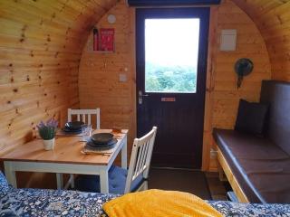 Gorse Hill Glamping - Newcastle - 4