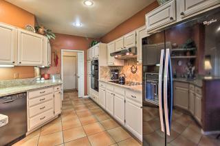 Oro Valley Getaway with Patio, BBQ and Mountain Views! - Oro Valley - 5