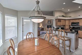 Putting Green and BBQ Modern Lake Havasu Oasis! - Lake Havasu City - 4
