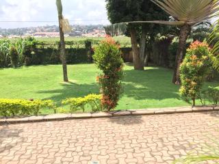 HEDGE GUEST HOUSE - 2