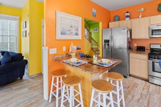 The Lucky Beach House, The Most Popular Beach House in Atlantic City! WOW! - 2