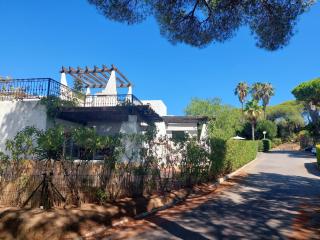 Charming House in Quarteira with Garden View and Terrace - Benfarras - 9