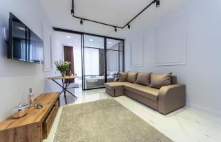 Fashionable apartments. Smartplaza metro Minskaya. Obolon - Kiev - 7