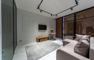 Fashionable apartments. Smartplaza metro Minskaya. Obolon - Kiev - 4