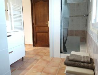 LES 3 HIRONDELLES - Pont-Saint-Esprit - 3