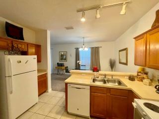 Grand Holiday 4BD Pool Home at Disney & Universal - 5