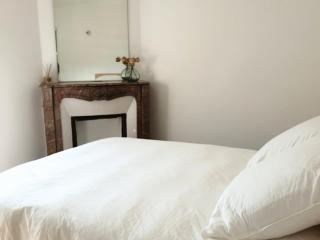 Gîte rénové de charme avec parc, étang, proche de Paris et Versailles - FR-1-527-11 - Senlisse - 1