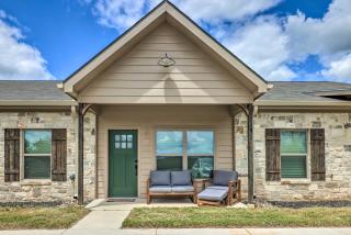 Single-Story Condo Less Than 1 Mile From Downtown! - Fredericksburg - 7