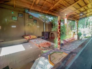 Zenoaks Homestay - Almora - 2