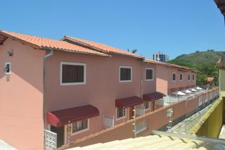 Chalés por temporada no Villagio Santa Mônica, em Caraguatatuba - Caraguatatuba - 8