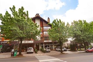 400 metros, Rua Coberta Centro - Valle Dell Acqua - Gramado - 9