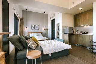 MUJI Studio 2 - Seaview at 218 Tropicana Near Komtar Food Heaven with Netflix & TV Box - George Town - 4