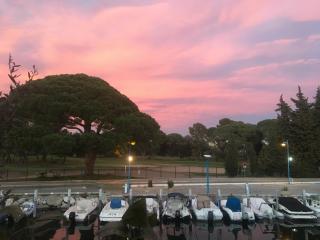 Bord de mer avec vue - 9