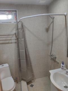 Akaki's Guesthouse - 8
