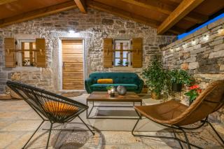 Honey house - Jural - 2