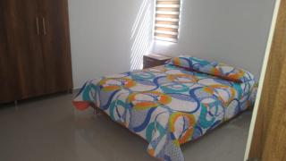 Casa Quinta Moderna Piscina Privada via Girardot zonas verdes - 1