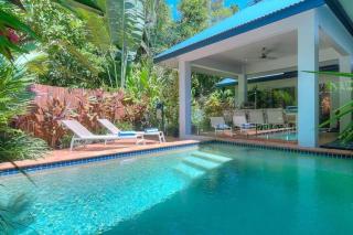 Beauty tiny Walk To Sea - Port Douglas - 0