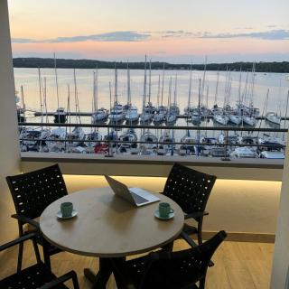 Pula Center Seaview Apartment - Pula - 5