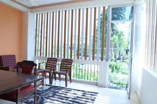 DIVINEHOMESTAY COMFORT SUITE - 2