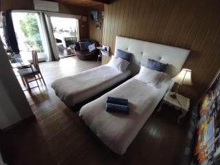 Room near the airport - Maia - 5