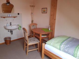Gästezimmer Aschenbrenner - Bad Rodach - 9