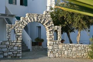 Sandaya Living - M Apartment - Naousa - 4