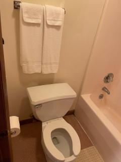 PINE VALLEY MOTEL - 4