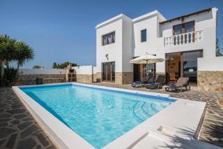 Villa María - Tinajo - 0