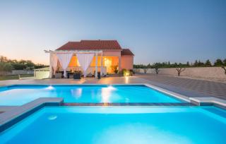 Villa Maris ZadarVillas - Tinj - 0